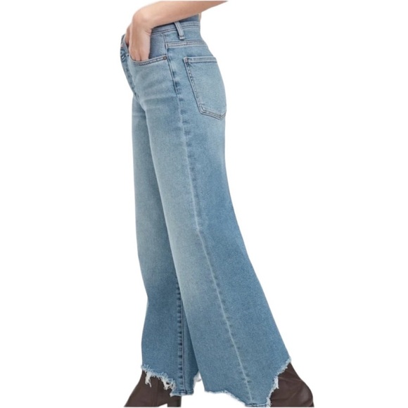 Splendid High Rise Flared Leg Button Fly Light Wash Destroyed Hem Jean Size 25 - Picture 2 of 13